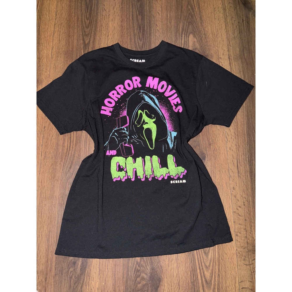 Scream T-Shirt Unisex Medium Black  Horror Movies and Chill Ghostface